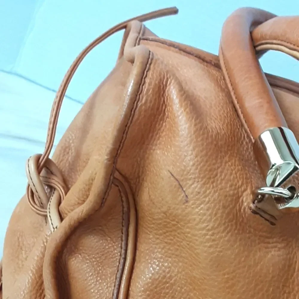 Tre Vero Pebble Caramel Leather Double Handle Cinch Gold Accent Handbag